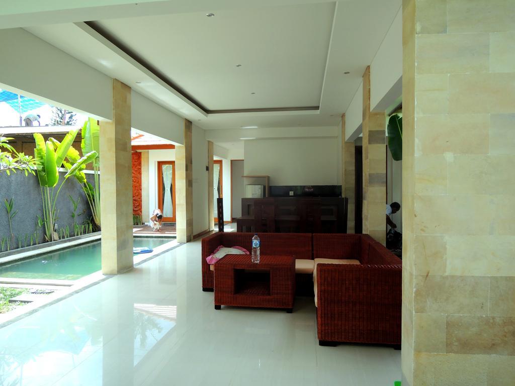 Jayastuti House Villa Ubud Szoba fotó