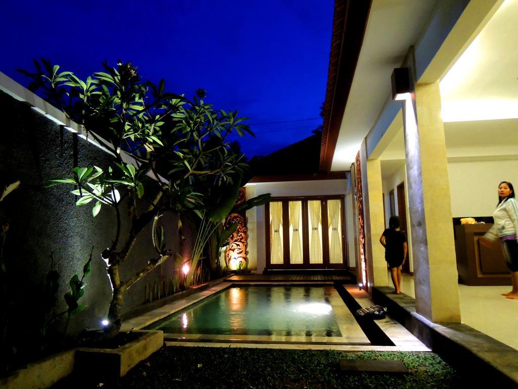 Jayastuti House Villa Ubud Szoba fotó